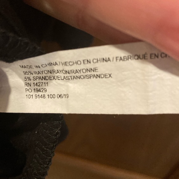 Eloquii Elements black v-neck with 3/4 length sleeves - 14/16 - Picture 7 of 8